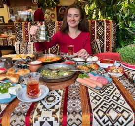 Азербайджан  Восточная сказка и вино