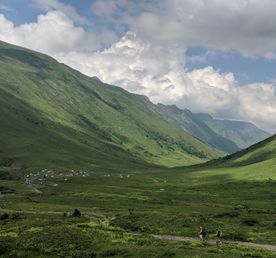 Бзерпинский Карниз. Поход по альпийским лугам.