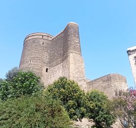 Старый город и современный Баку - в деталях