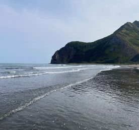 Бухта Тихая с ночевкой на берегу Охотского моря и Клоковский водопад (индивидуально)