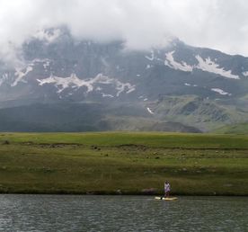 ГОРНОЕ ОЗЕРО РАПИ и плавание на САП