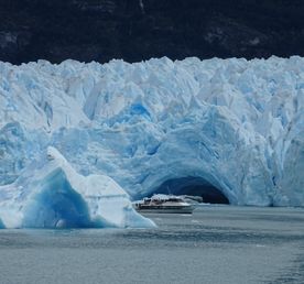 Много треккинга в Патагонии, круизы на кораблях, Ушуайя и Игуасу