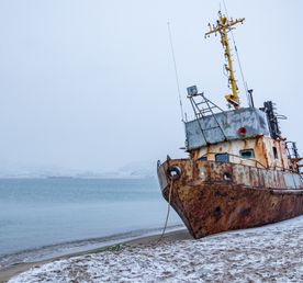 Териберка: Северный ветер и каменные берега