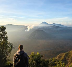 Индонезия:  Древние храмы, драконы, вулканы, китовые акулы!