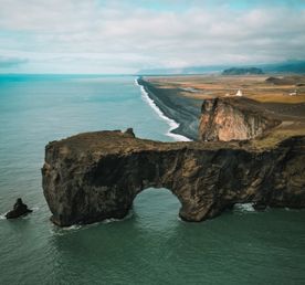 Исландия. Манящие ландшафты от изрезанных береговых линий до гейзеров и вулканов