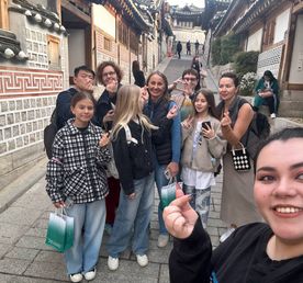 Сезон красных кленов в Сеуле