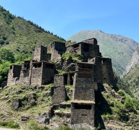 Хевсурети: крепости-села и величественные горы (Из Тбильси )