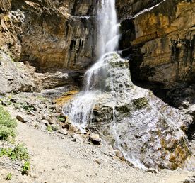 Водопады, тропы и Чарвак