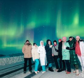 Териберка + Киты + Северное сияние. Комфорт тур до 6 чел. Тундра, хаски и олени