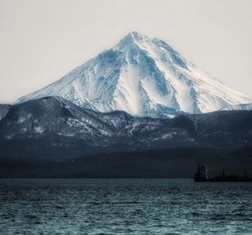 Камчатка. Снег, джипы, вулканы