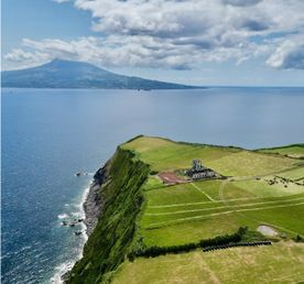 Азорские острова: по следам китов и вулканов