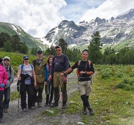 Трекинг-тур Цветущие склоны Архыза. Размещение в отеле
