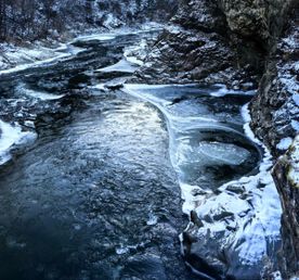 Джип тур: Янтарный пляж, Быковские пороги и мыс Острый