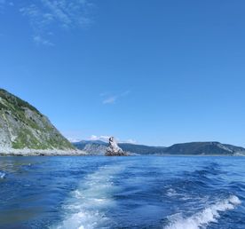 Вертолётная экспедиция на озеро Джека Лондона