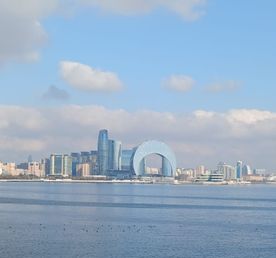 Старый город и современный Баку - в деталях