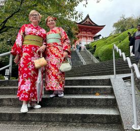 Япония: цветение сакуры