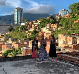 Каракас - небоскребы и трущобы