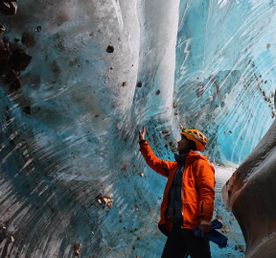 Ледник Богдановича и Октябрьская пещера