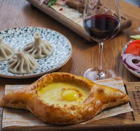 Грузия: худым и грустным не уедет никто