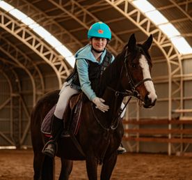 Конная прогулка и знакомство с лошадьми на ферме под Баку