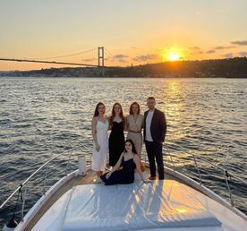 Стамбул: яхта на закате, дворцы Османов и шоу Легенд