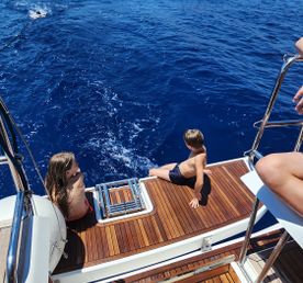 Яхтенный круиз по южной Корсике