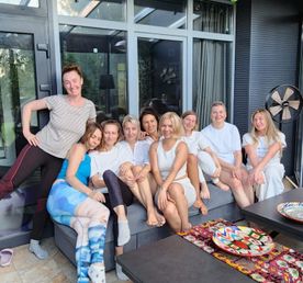 Девичник-перезагрузка. Все включено. Йога, лила, женский круг, спа.