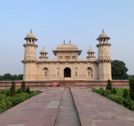 Один день в Агре: Тадж, Агра-форт, Итимад-уд-Даула, Мехтаб-Багх