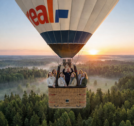 Приватный Девичник в Карелии. Комфорт тур: Воздушный шар, Отель на берегу, Ретропоезд