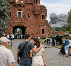 Экскурсия в Брестскую крепость и Беловежскую пущу с трансфером из Минска