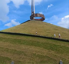 Экскурсия в Хатынь и Курган Славы с трансфером из Минска