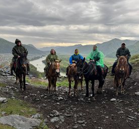 Знакомство с Алтаем в мини-группе