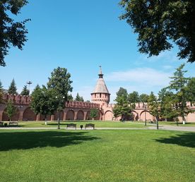 Для друзей у Тулы пряник, для врагов у Тулы меч