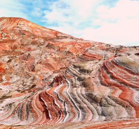 Розовое озеро, Марсианские горы, Храм огня, горящий Янардаг, Бешбармаг и черная икра