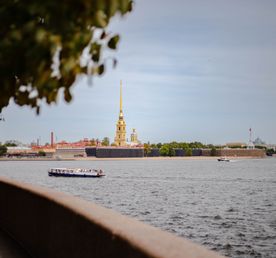 Экскурсия Петровский Петербург с очками виртуальной реальности