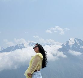 Кайфы Осетии, тур-девичник: горы, баня и джипинг