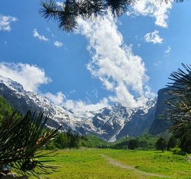 Горные пейзажи Осетии: путешествие по Алагирскому и Цейскому ущельям.