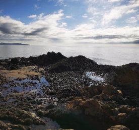 Мыс Менапуцы: Там, где Охотское море встречает небо.