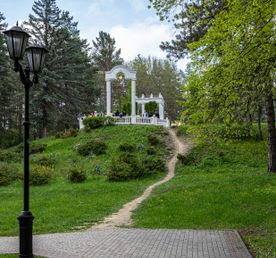 Тур Ожерелье Северного Кавказа за 4 дня. Эльбрус, Домбай, Пятигорск и Кисловодск