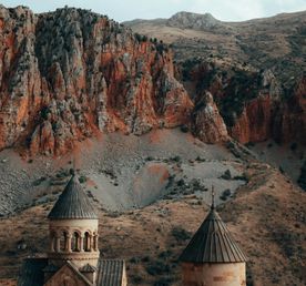 Джипами по Армении: горные крепости, Севан и винодельни