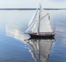 Парусный поход на фишкуттере Лукулл: форты, острова и ветер Финского залива (3 дня)