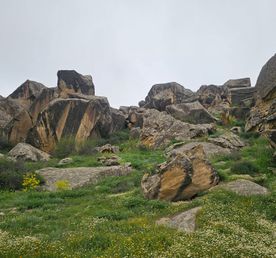 Путешествие сквозь время: Гобустан и огни Апшеронский полуостров