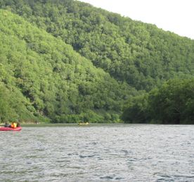 Однодневный сплав по реки и горячие источники