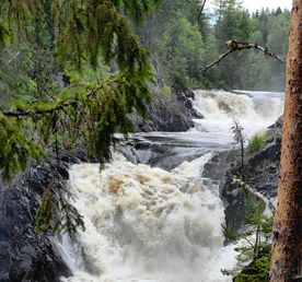 Мистическая гора Воттоваара, древний вулкан, старинные храмы и Онежские петроглифы