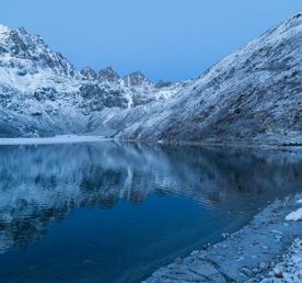 Fly to Gokyo Lake In Helicopter