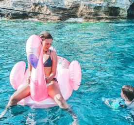 Морские тайны: увлекательные семейные приключения на яхте! (на Баварии из Финике)