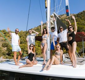 Турецкая Ривьера на парусном катамаране. Спокойствие и комфорт