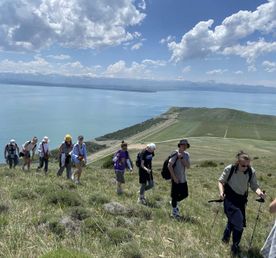 Восхождение на гору Артаниш