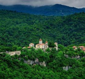 Индивидуальная Экскурсия в Кутаиси +пещеры Прометей или Сатаплия