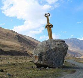 "В поисках долины водопадов": Куртатинское ущелье 